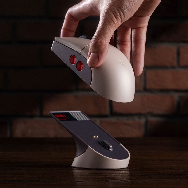 8BitDo Retro R8 Mouse - N Edition - Gaming and Desktop Mouse Design