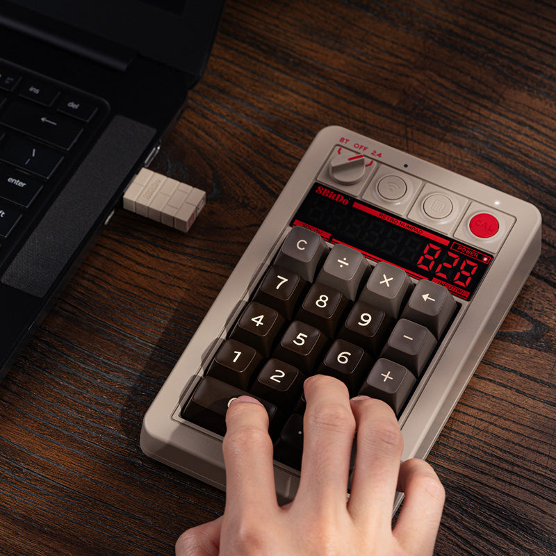 8BitDo Retro 18 Mechanical Numpad - Mechanical Key Design with Distinctive Styling