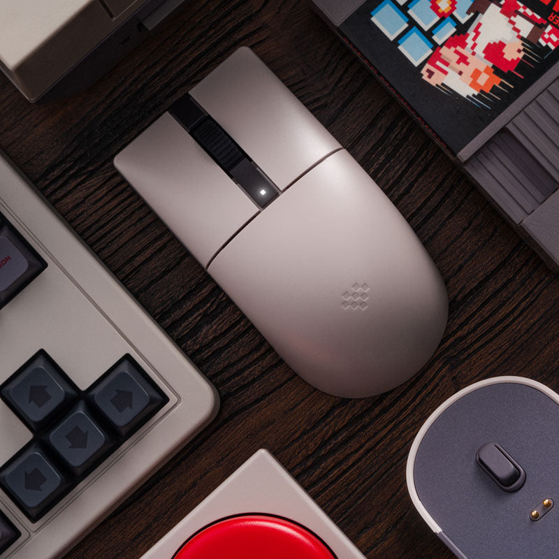 8BitDo Retro R8 Mouse - N Edition - Gaming and Desktop Mouse Design