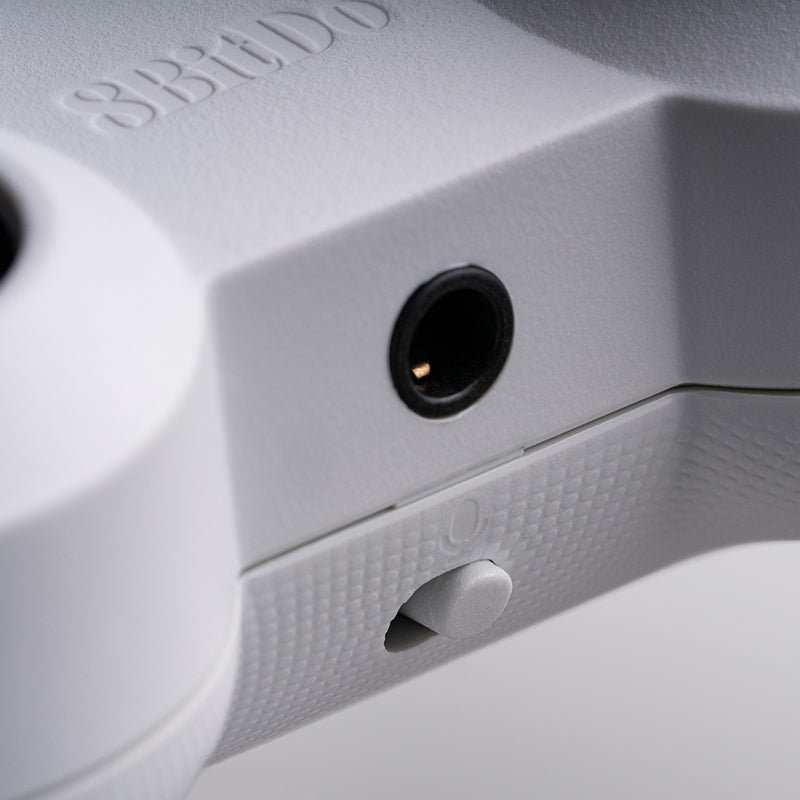 8BitDo Pro 2 Wired Controller for Xbox (Hall Effect joysticks) - Gaming Controller for Supported Systems
