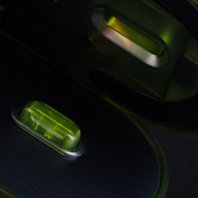 8BitDo Retro R8 Mouse - Xbox Edition - Gaming and Desktop Mouse Design