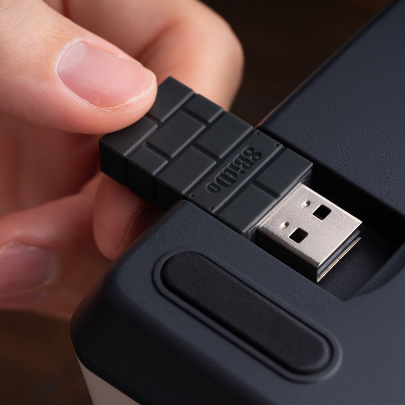 8BitDo Retro 18 Mechanical Numpad - Mechanical Key Design with Distinctive Styling